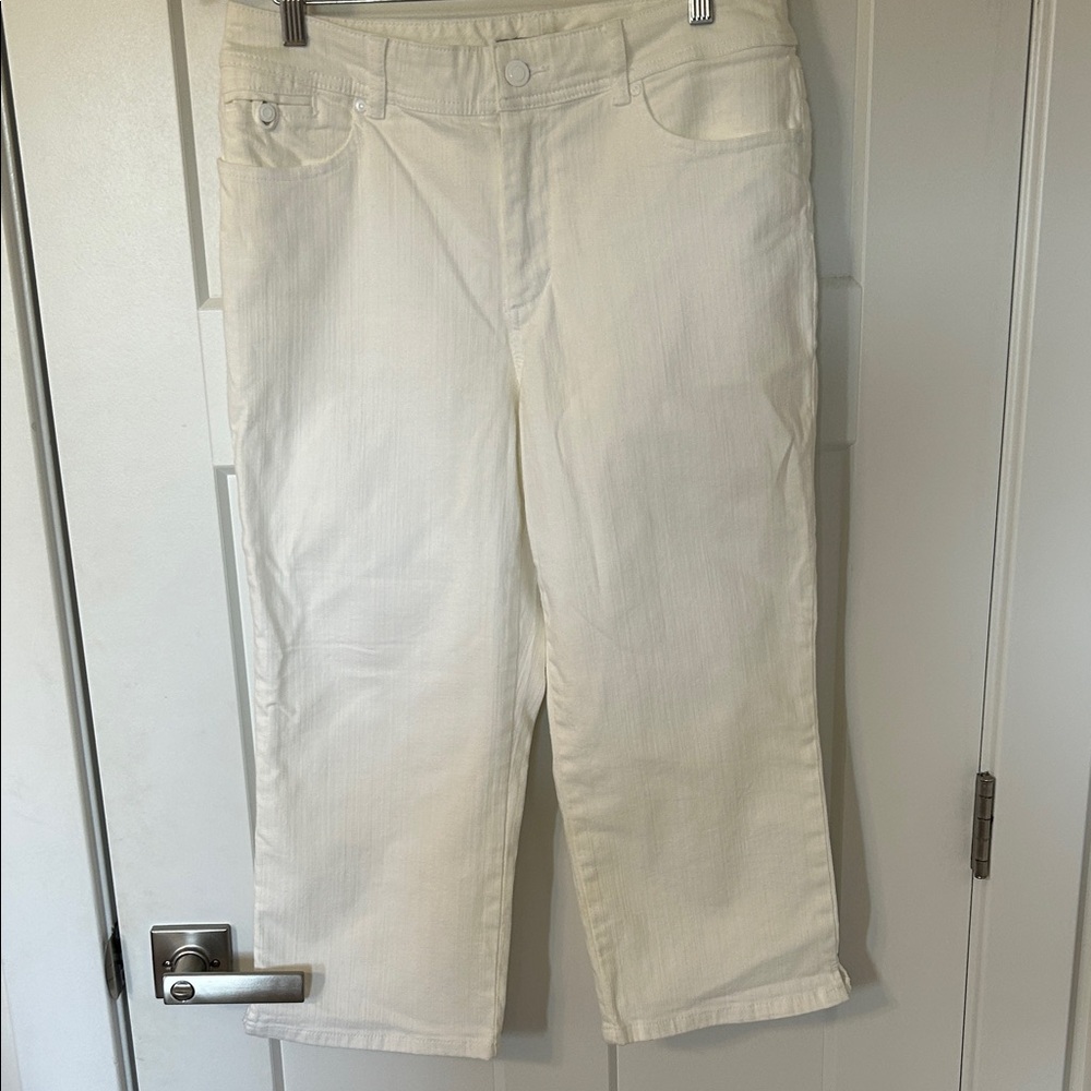 Chico's White Ankle Jeans